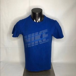 Nike Men’s Blue Graphic Shirt